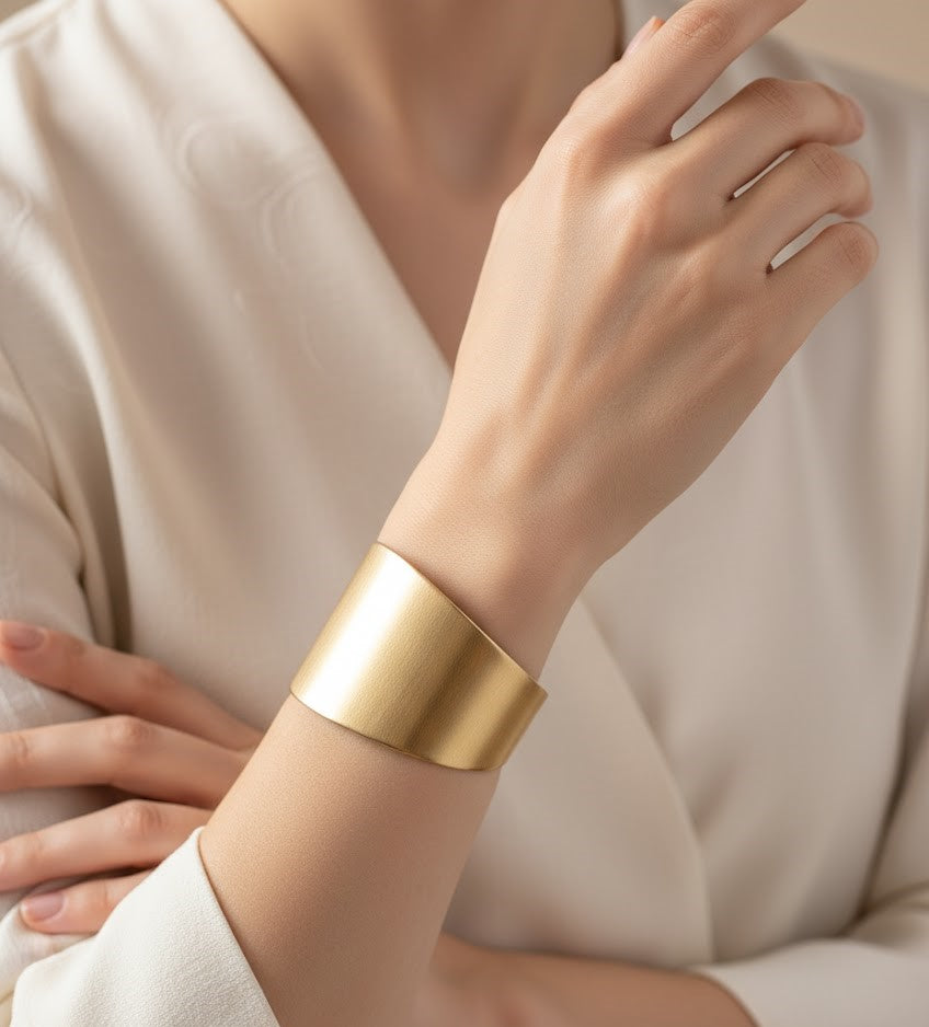 Elegant Matte Gold Minimalist Cuff Bracelet – Premium Fine Jewelry for Women